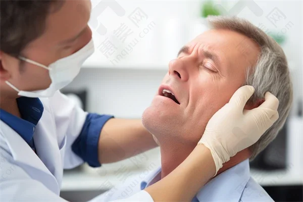 在北京燕华口腔诊所的牙周治疗体验:专業医疗与舒适环境的良好融合之旅。