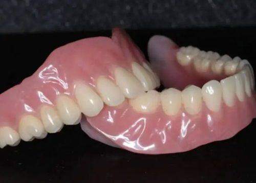 韶关牙博仕口腔门诊部打造舒适的环境与精良的设施