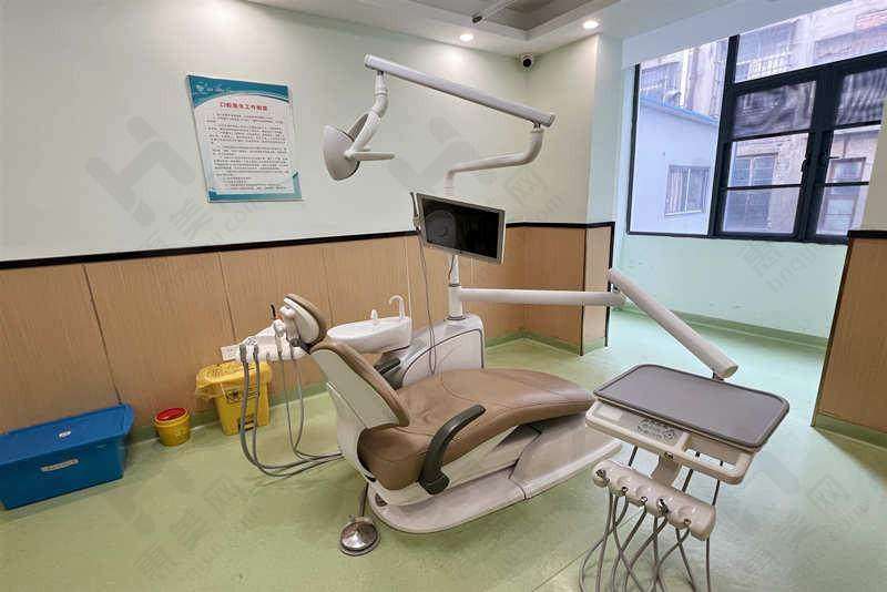 仙桃龙华口腔医院