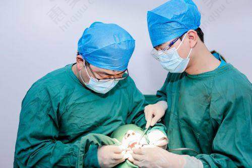 其他项目完善口腔服务