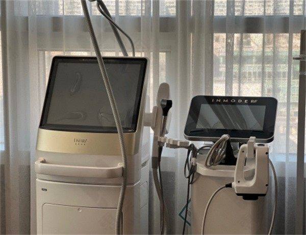 首尔清潭皮肤科ELEV